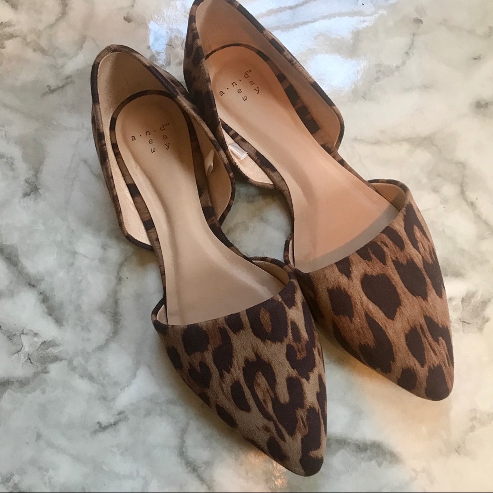 Leopard Pointed Toe Flats